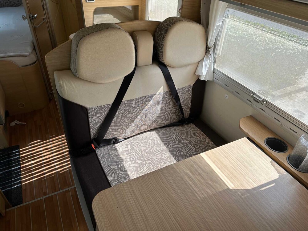 Trigano GRANDUCA 225P 2009 Camper, JB-498-Z