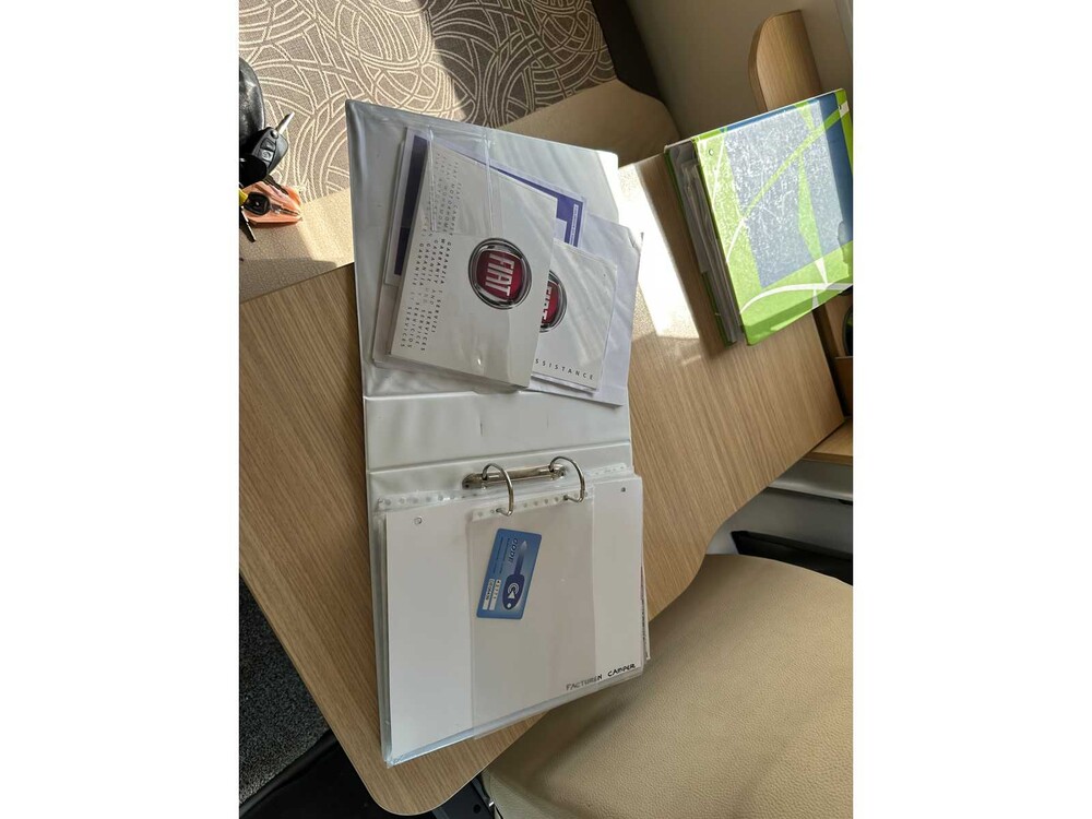 Trigano GRANDUCA 225P 2009 Camper, JB-498-Z