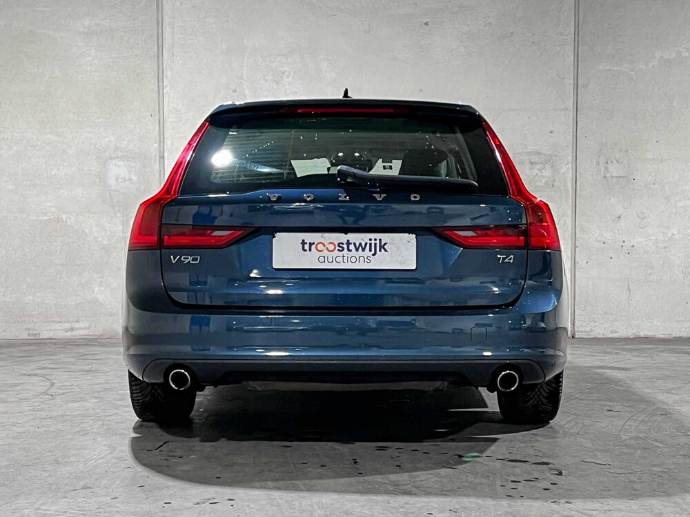 Volvo V90 2.0 T4 Momentum Pro 190pk 2019, XX-067-J