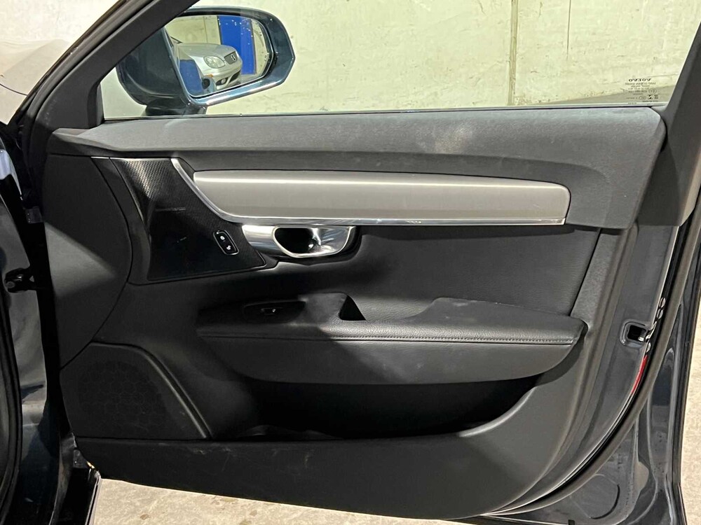 Volvo V90 2.0 T4 Momentum Pro 190pk 2019, XX-067-J