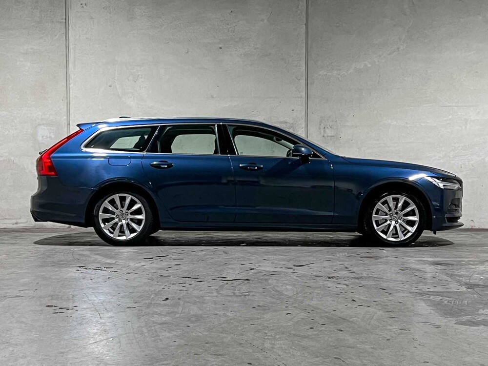 Volvo V90 2.0 T4 Momentum Pro 190pk 2019, XX-067-J
