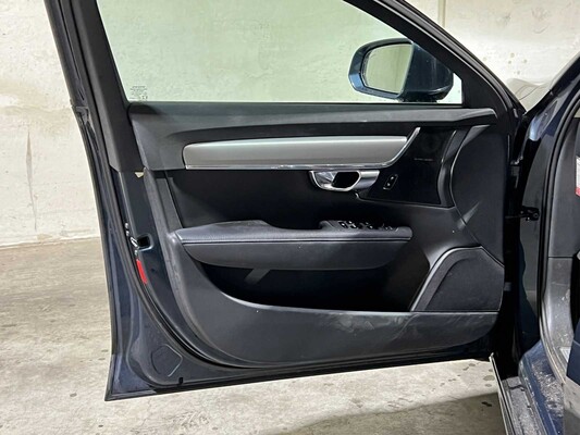 Volvo V90 2.0 T4 Momentum Pro 190hp 2019, XX-067-J