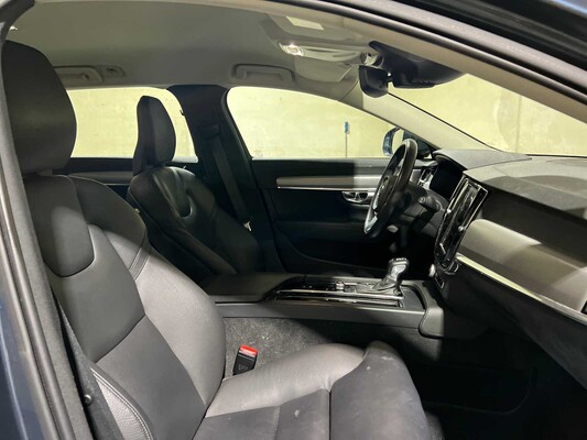 Volvo V90 2.0 T4 Momentum Pro 190hp 2019, XX-067-J