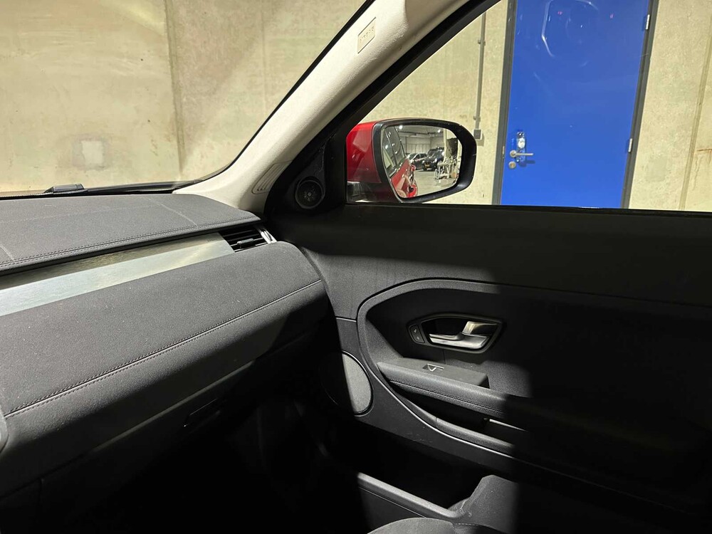 Land Rover Range Rover Evoque 2.2 TD4 4WD Pure 150pk 2013, 3-KBG-31