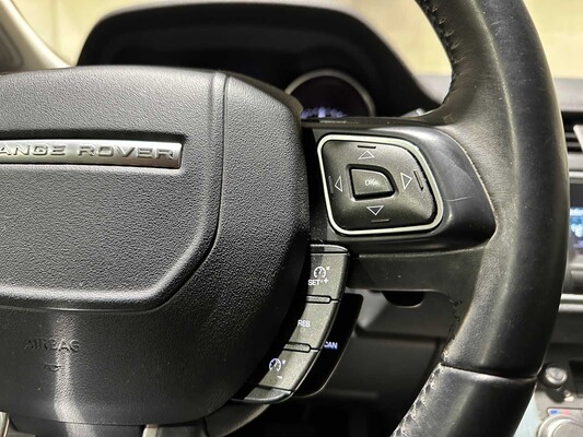 Land Rover Range Rover Evoque 2.2 TD4 4WD Pure 150hp 2013, 3-KBG-31