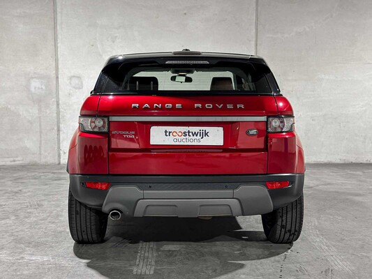 Land Rover Range Rover Evoque 2.2 TD4 4WD Pure 150hp 2013, 3-KBG-31