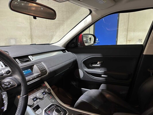 Land Rover Range Rover Evoque 2.2 TD4 4WD Pure 150hp 2013, 3-KBG-31