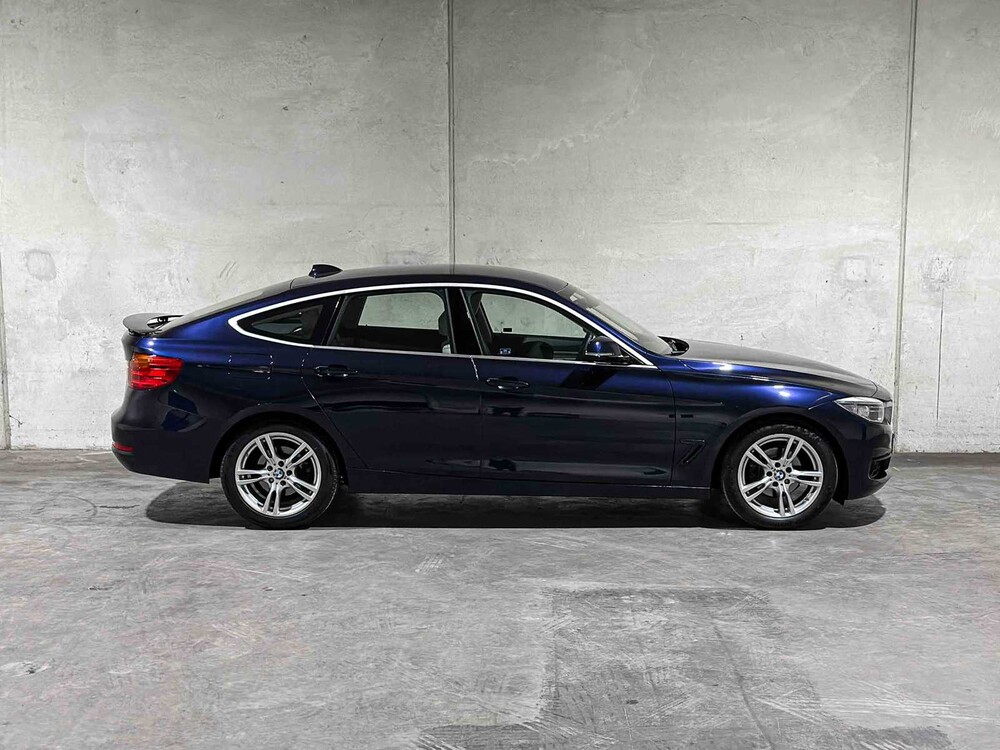 BMW 320i Gran Turismo High Executive 184pk 2014 3-serie F34, 7-XTB-19