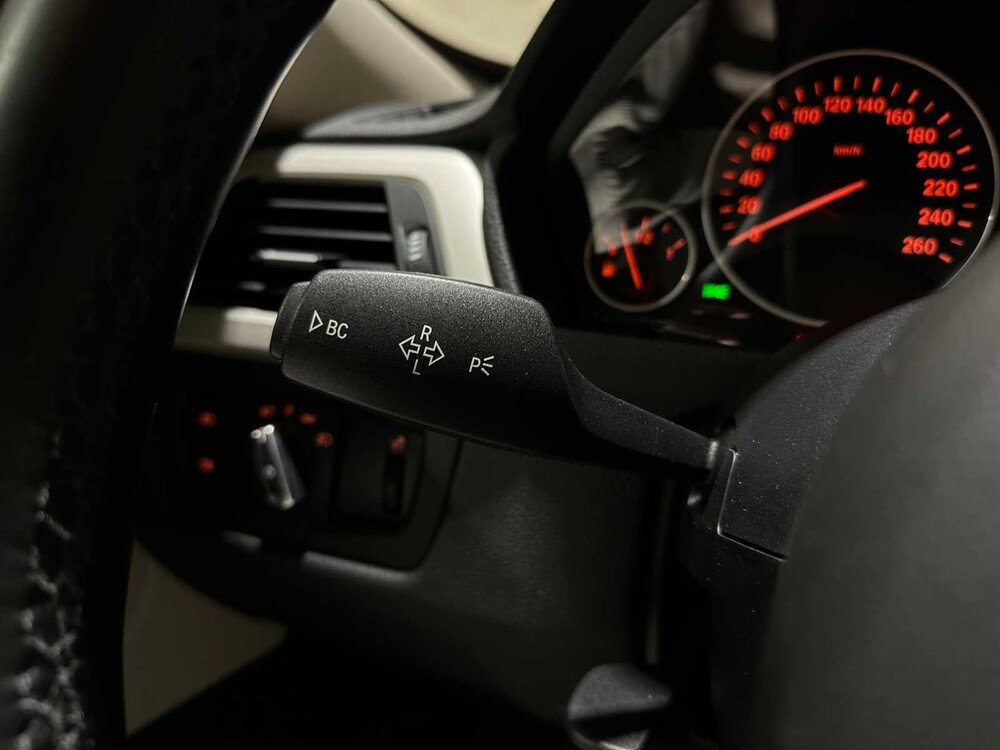 BMW 320i Gran Turismo High Executive 184pk 2014 3-serie F34, 7-XTB-19