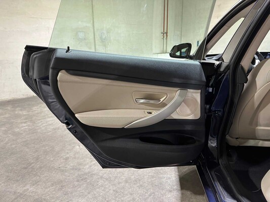 BMW 320i Gran Turismo High Executive 184hp 2014 3-Series F34, 7-XTB-19