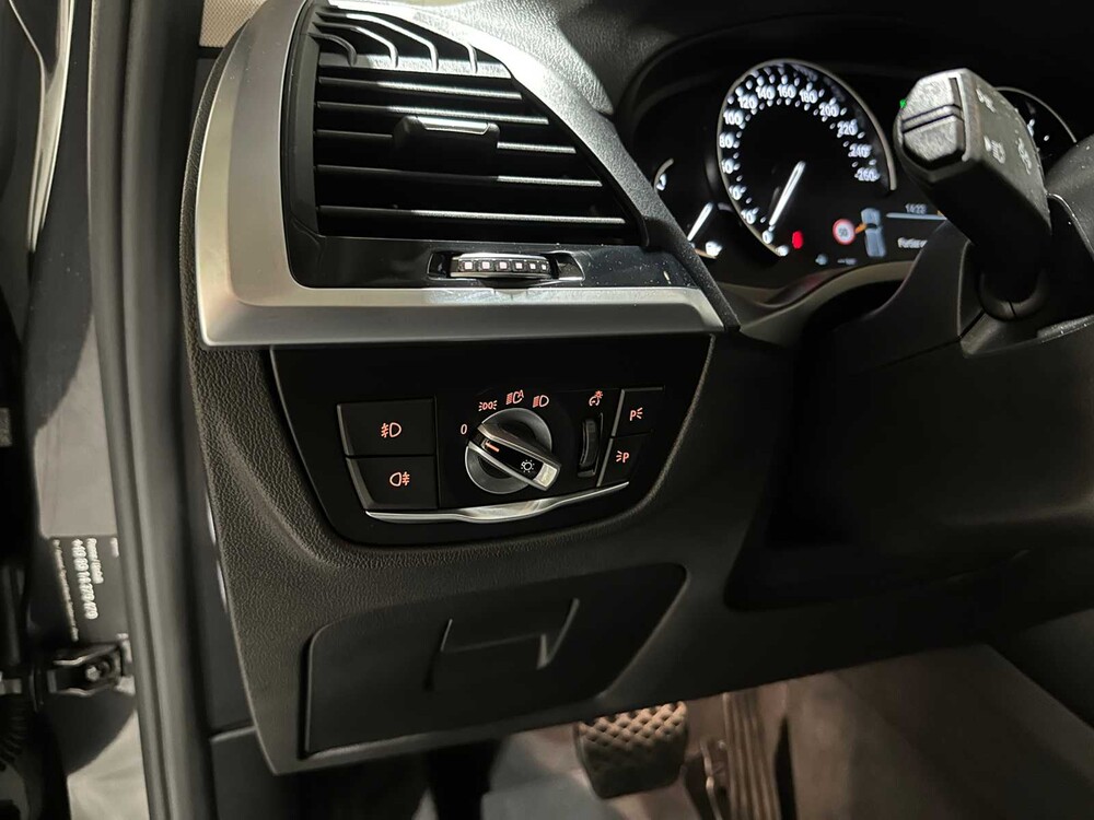 BMW X3 xDrive20i High Executive 184pk 2018, S-041-GF