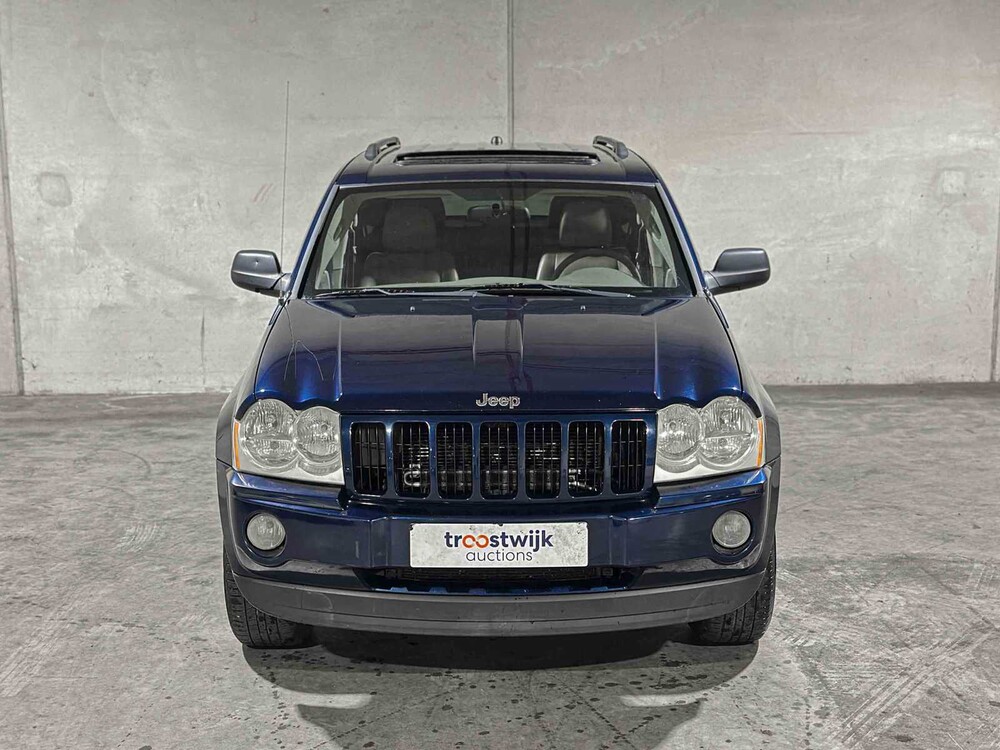 Jeep Grand Cherokee 4.7 V8 Laredo 231pk 2005, 85-ZP-VB Youngtimer
