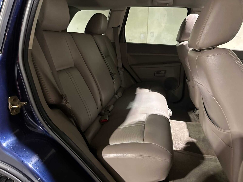 Jeep Grand Cherokee 4.7 V8 Laredo 231pk 2005, 85-ZP-VB Youngtimer