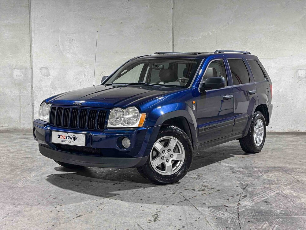 Jeep Grand Cherokee 4.7 V8 Laredo 231pk 2005, 85-ZP-VB Youngtimer