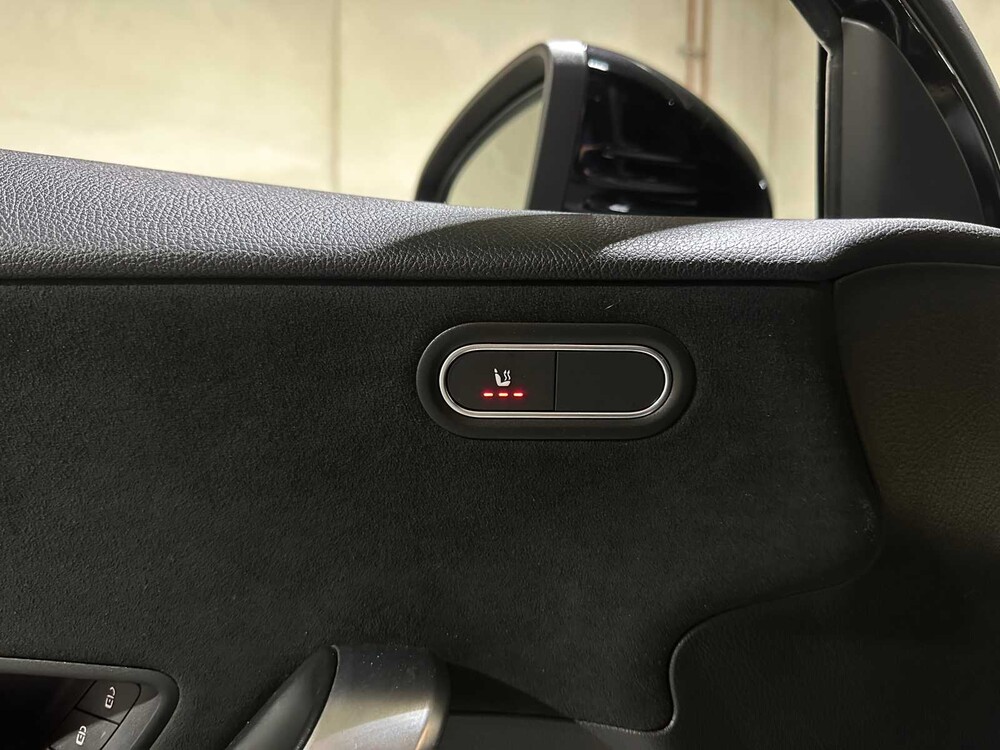 Mercedes-Benz A180 Limousine Premium Plus 136pk 2020, R-276-VV