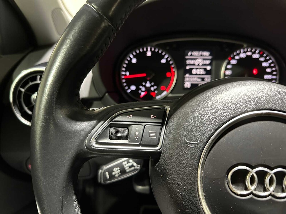 Audi A1 Sportback 1.6 TDI Admired S-Line 90pk 2014, 6-XRH-06