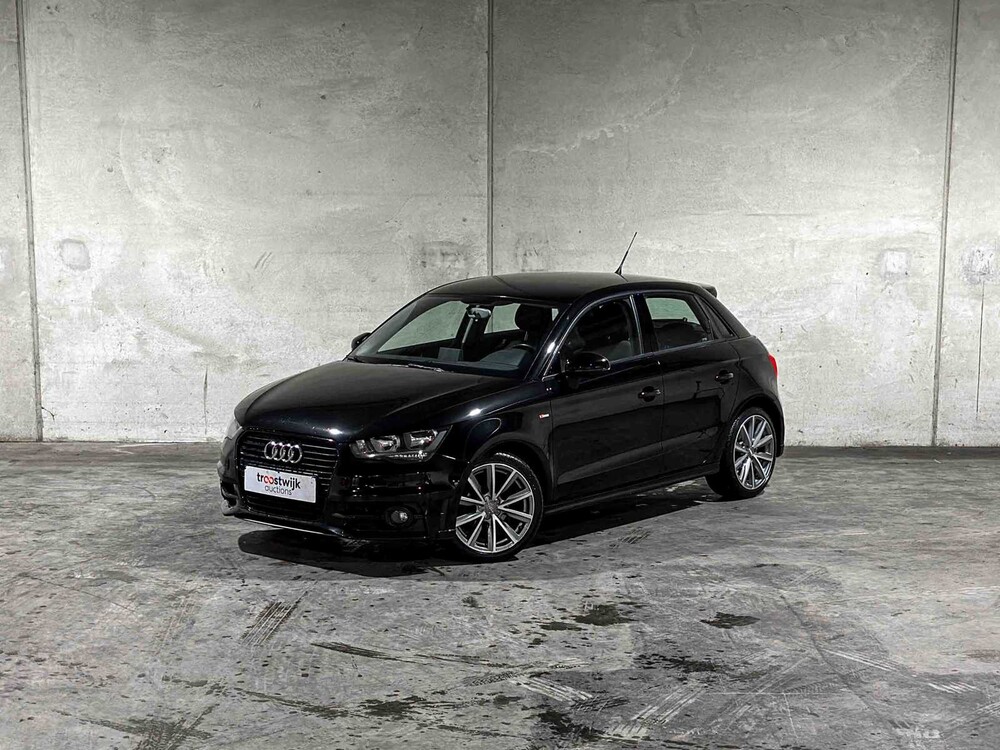 Audi A1 Sportback 1.6 TDI Admired S-Line 90pk 2014, 6-XRH-06