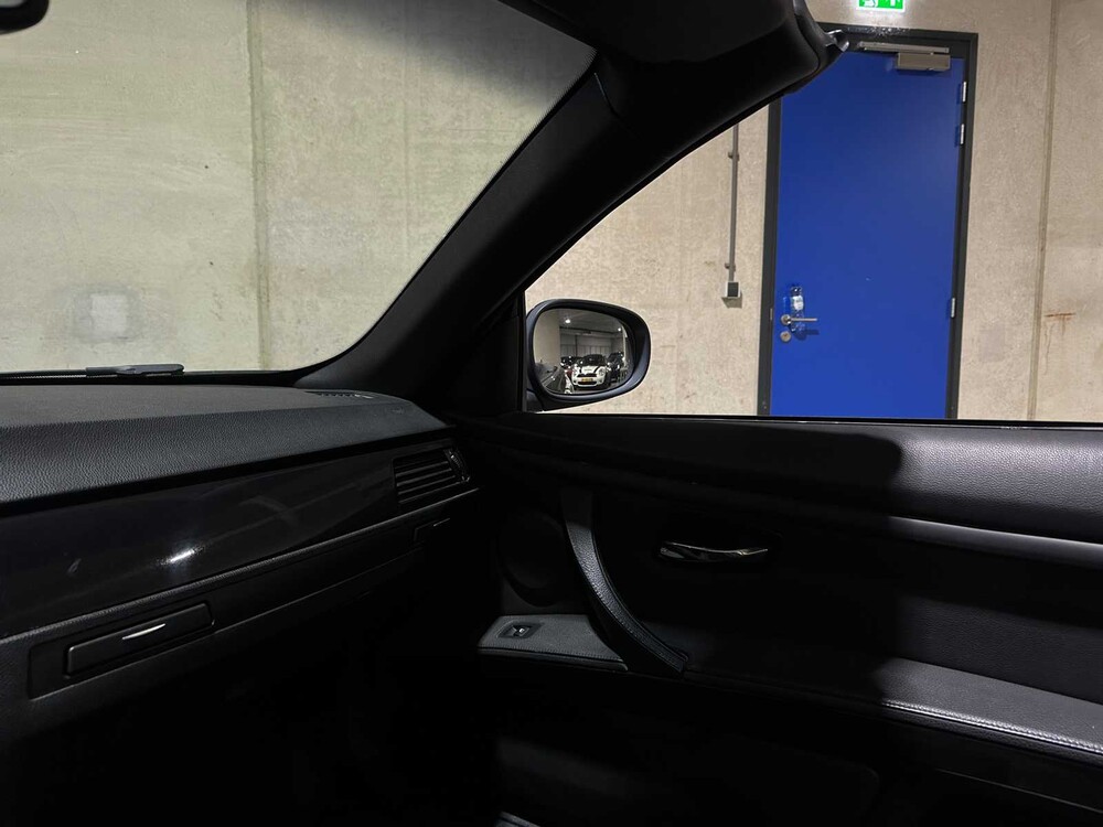 BMW 318i Cabriolet 143pk 2010 3-serie E93, 7-ZLB-24