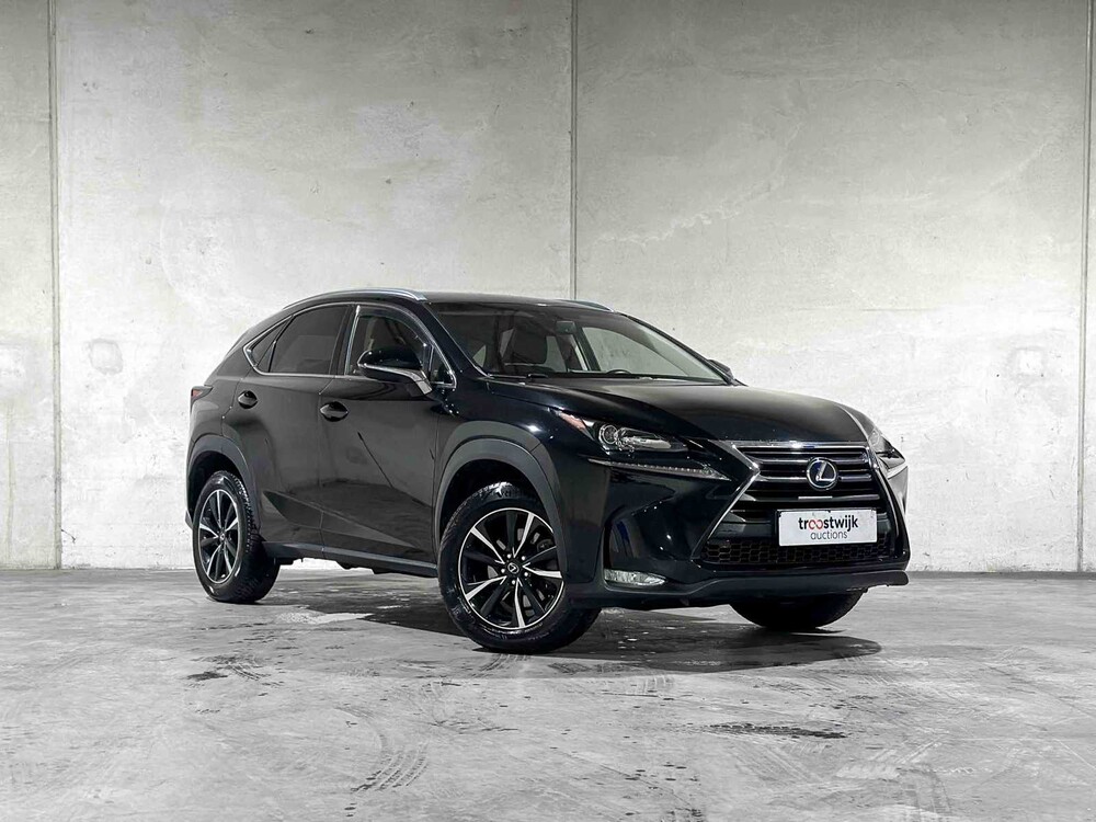 Lexus NX 300h Business Line Pro 155pk 2015, GT-341-Z
