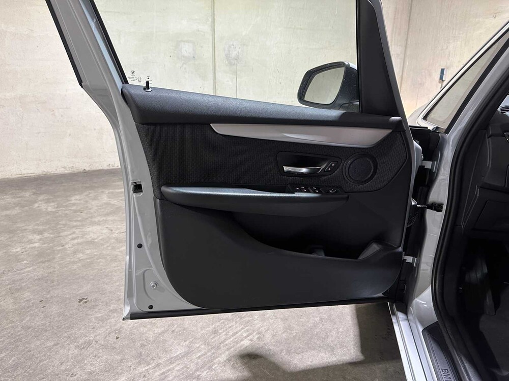 BMW 218i Active Tourer Essential 136pk 2015 2-serie, GL-742-R