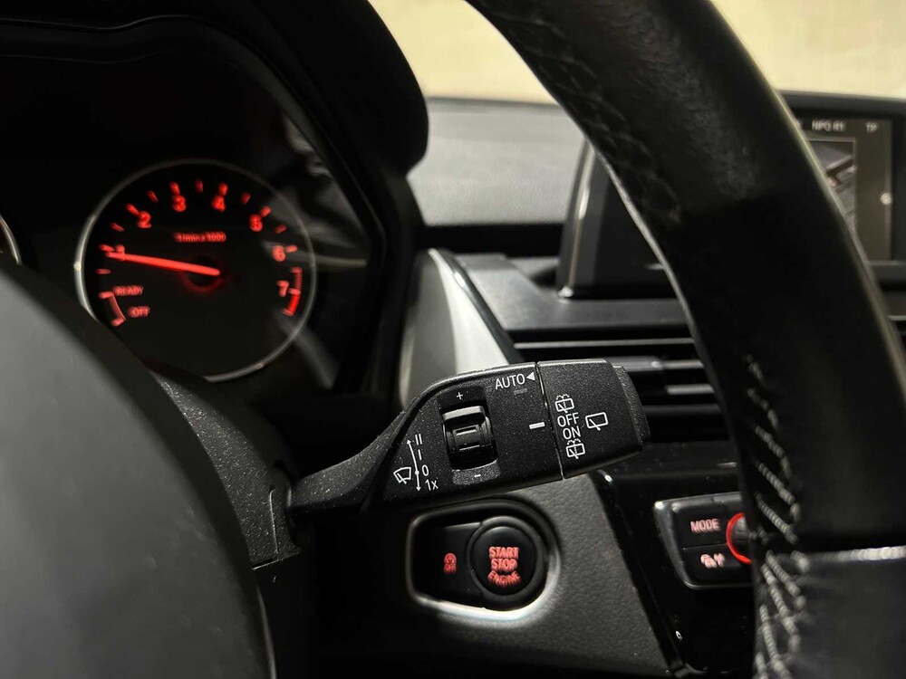 BMW 218i Active Tourer Essential 136pk 2015 2-serie, GL-742-R