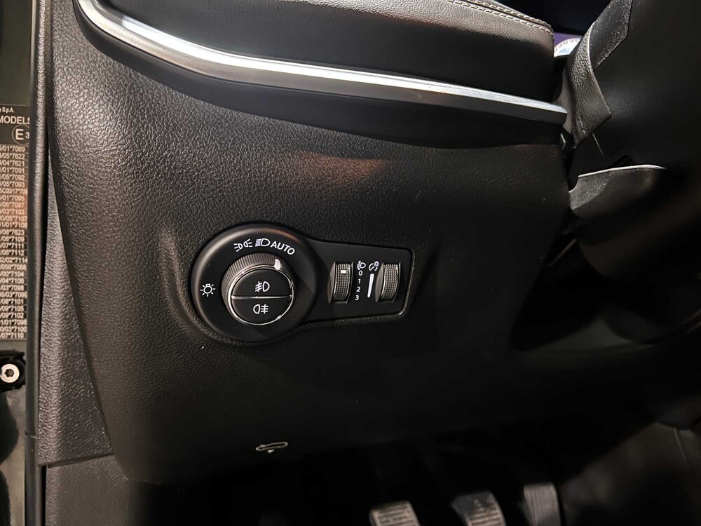 Jeep Compass 1.3T Limited 131pk 2021, K-014-ZF