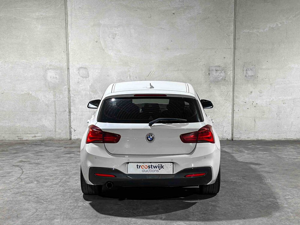 BMW 118i Edition M Sport Shadow Executive 136pk 2017 1-serie, L-072-KZ