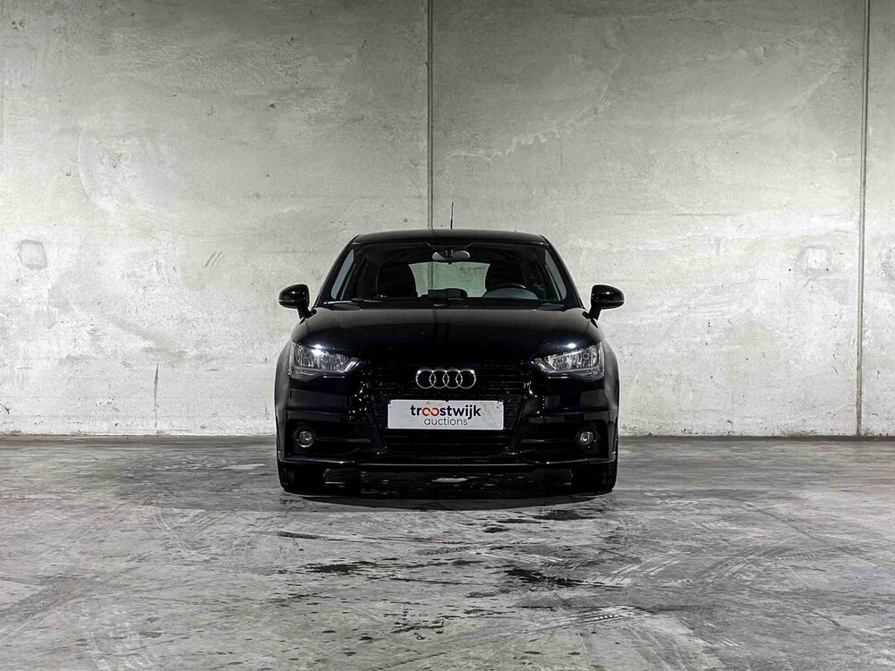 Audi A1 Sportback 1.6 TDI Admired S-Line 90PS 2014, 6-XRH-06