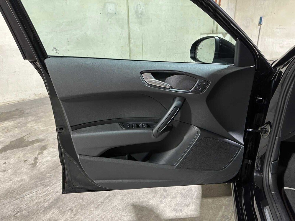 Audi A1 Sportback 1.6 TDI Admired S-Line 90PS 2014, 6-XRH-06