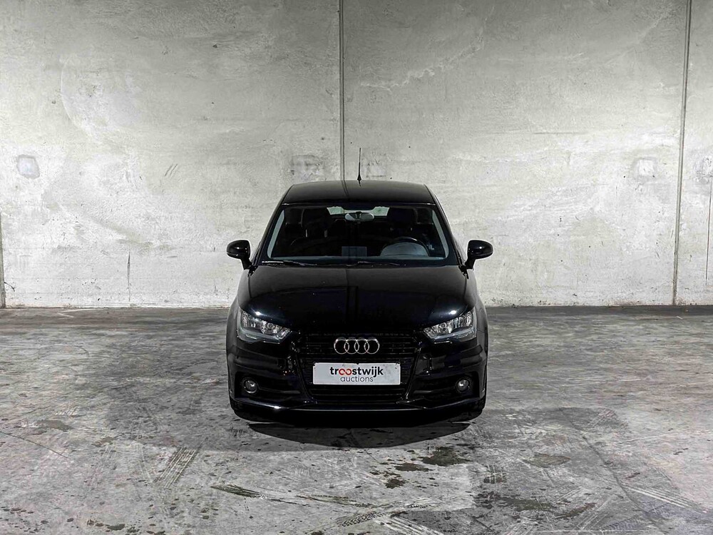 Audi A1 Sportback 1.6 TDI Admired S-Line 90PS 2014, 6-XRH-06