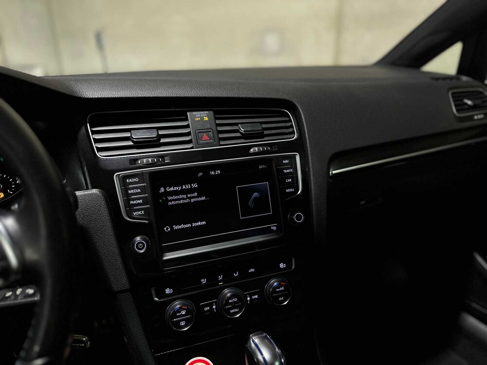 Volkswagen Golf GTE 1.4 TSI 150PS 2015, HR-181-H