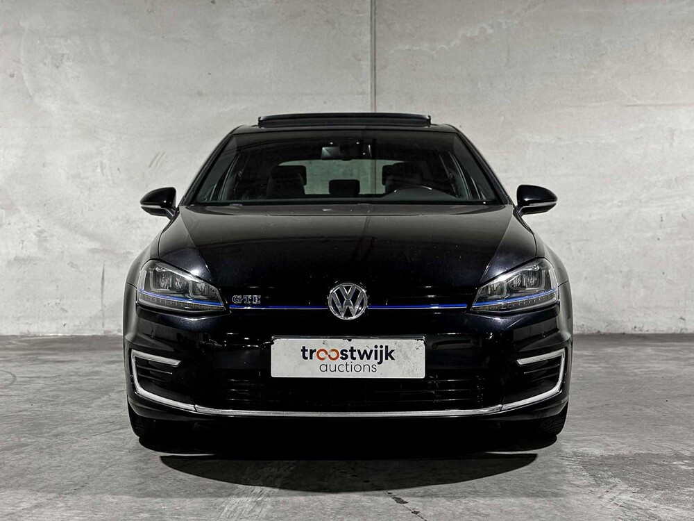 Volkswagen Golf GTE 1.4 TSI 150PS 2015, HR-181-H