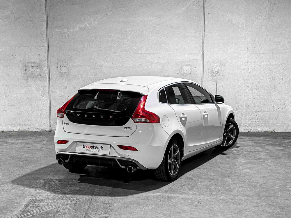 Volvo V40 2.0 D3 Business Sport 150pk 2017, PR-110-K