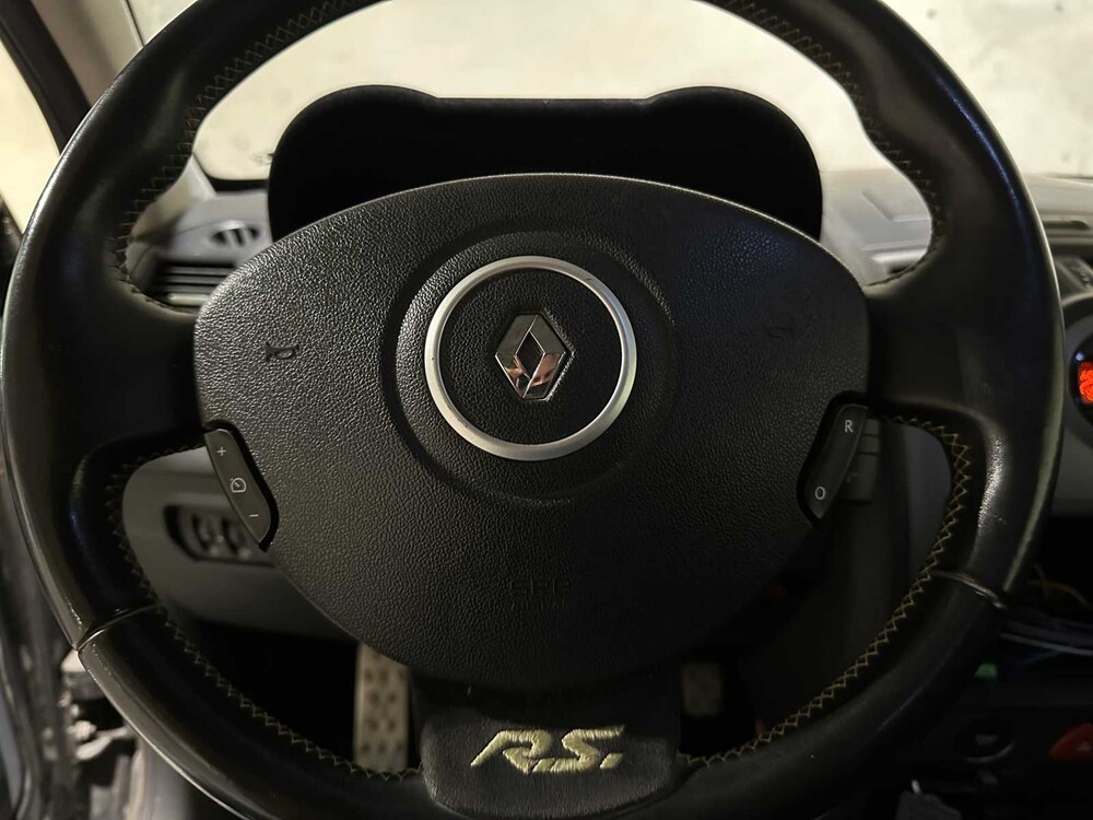 Renault Mégane 2.0-16V Turbo RS 224pk 2005, 22-RS-ZS