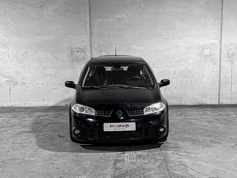 Renault Mégane 2.0-16V Turbo RS 224pk 2005, 22-RS-ZS
