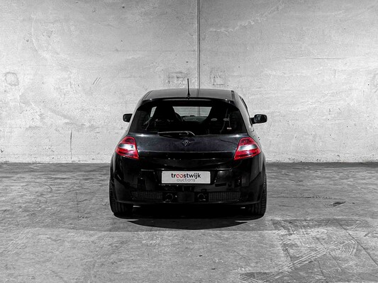 Renault Mégane 2.0-16V Turbo RS 224pk 2005, 22-RS-ZS