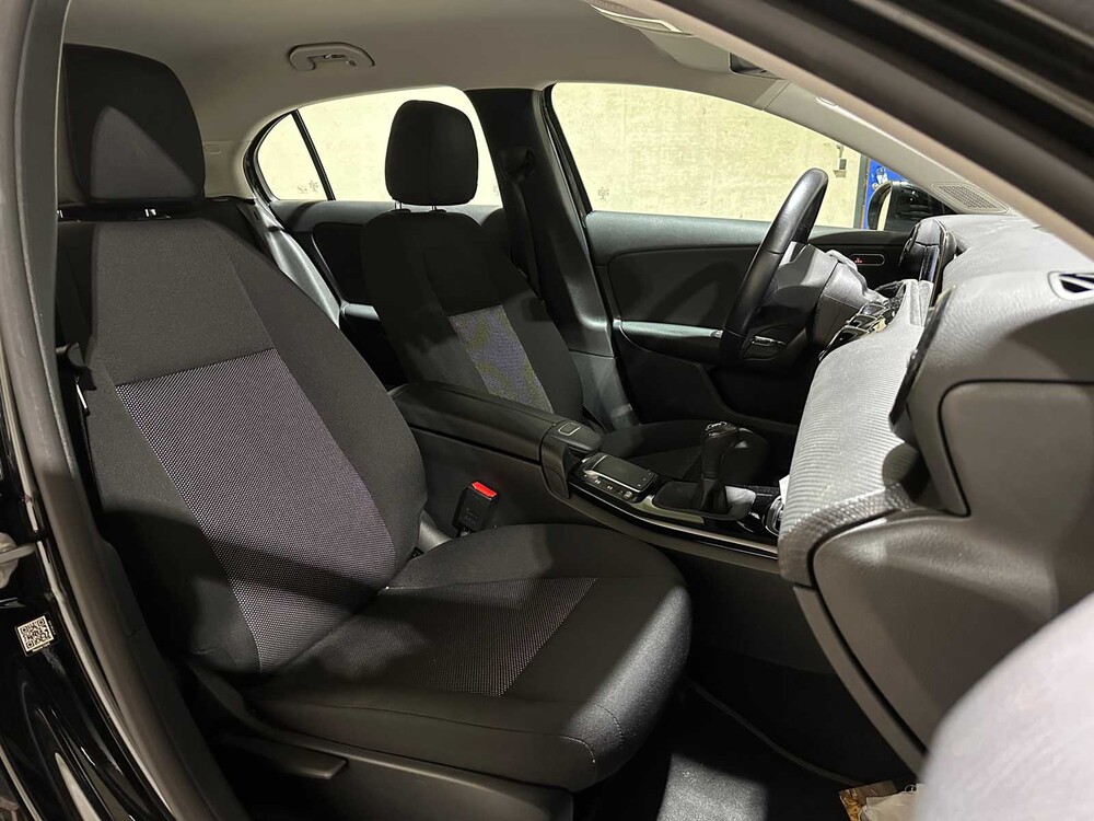 Mercedes-Benz A160 Business Solution A-klasse 109pk 2021, L-307-DD