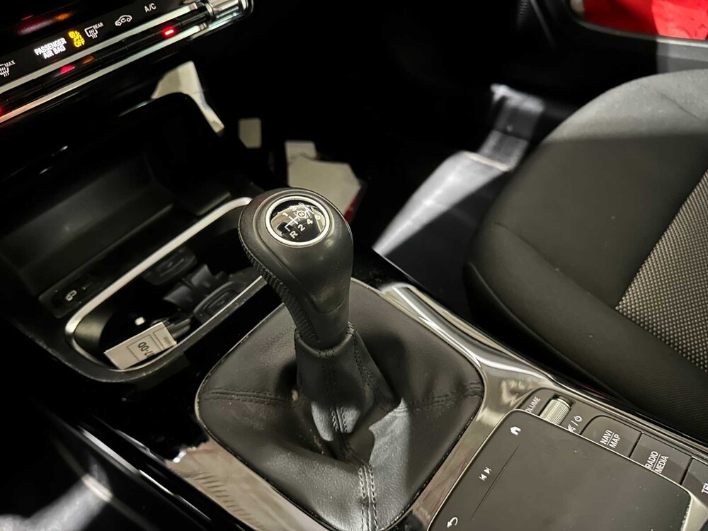 Mercedes-Benz A160 Business Solution A-klasse 109pk 2021, L-307-DD