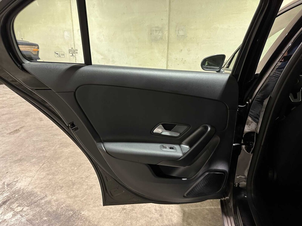 Mercedes-Benz A160 Business Solution A-klasse 109pk 2021, L-307-DD