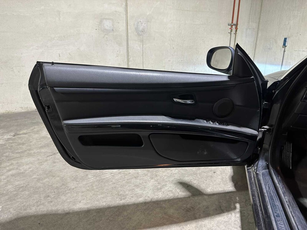 BMW 318i Cabriolet 143pk 2010 3-serie E93, 7-ZLB-24