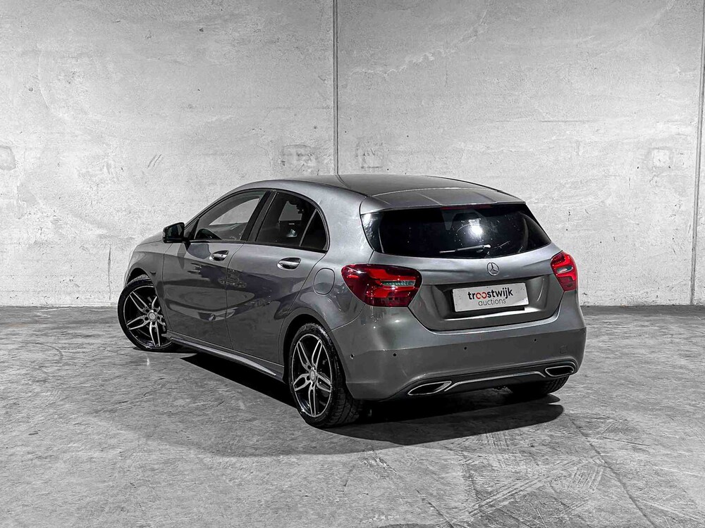 Mercedes-Benz A180 Ambition 122pk 2017 A-klasse, NG-468-V