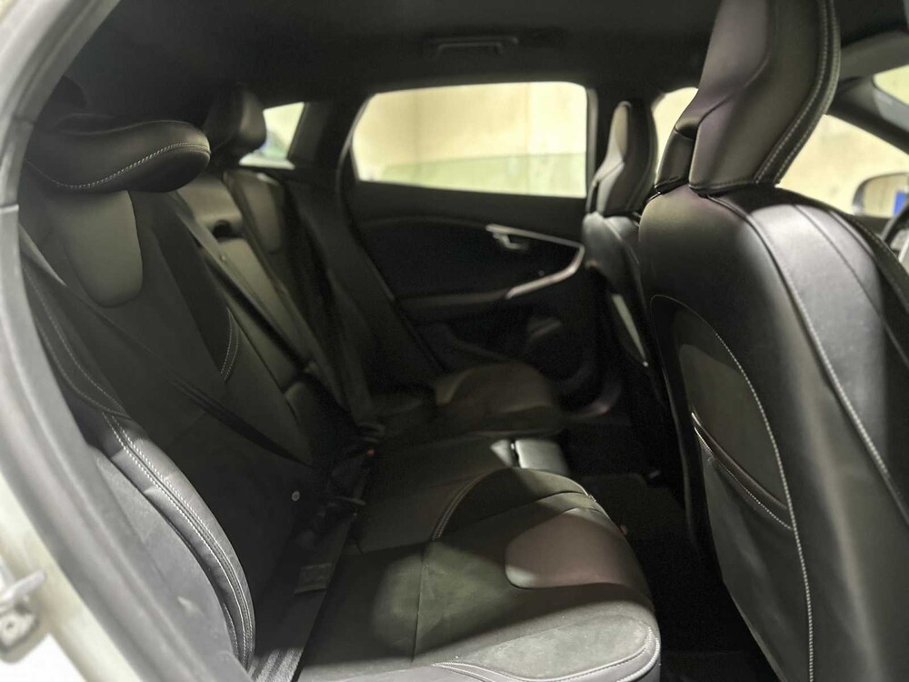 Volvo V40 2.0 D3 Business Sport 150PS 2017, PR-110-K