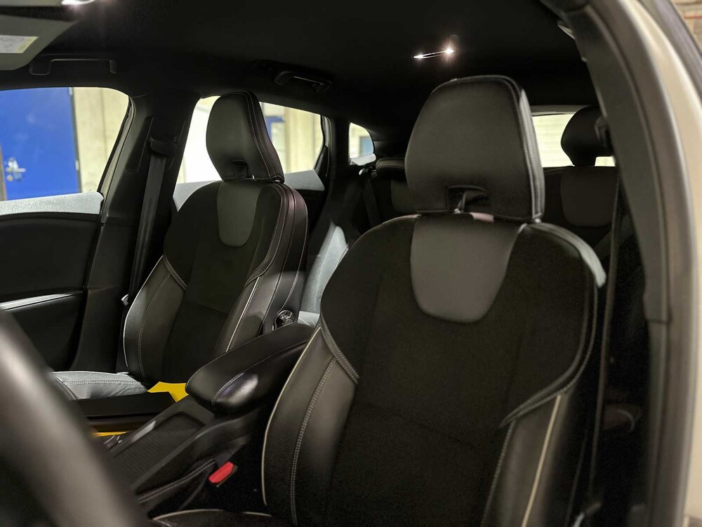 Volvo V40 2.0 D3 Business Sport 150PS 2017, PR-110-K