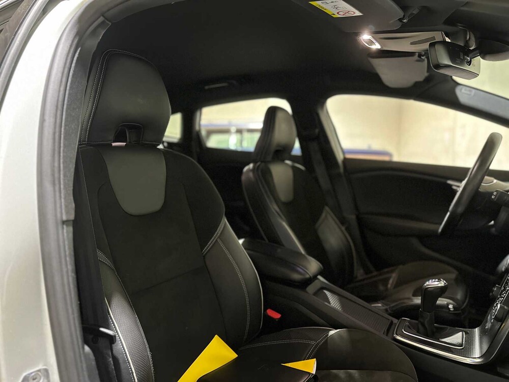Volvo V40 2.0 D3 Business Sport 150PS 2017, PR-110-K