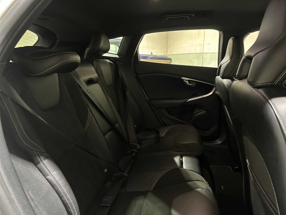 Volvo V40 2.0 D3 Business Sport 150PS 2017, PR-110-K