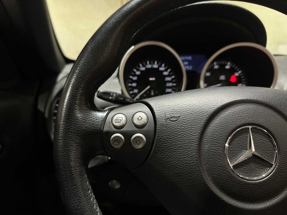 Mercedes-Benz SLK350 AMG 3.5 V6 272PS 2006 AIRSCARF, HDZ-04-L Youngtimer