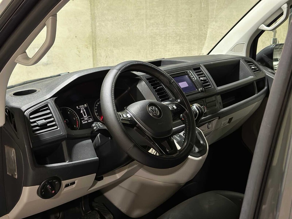 Volkswagen Transporter T6 Camper 2.0 4P -Selbstbau- 140PS 2016 (Automatik), S-456-LJ