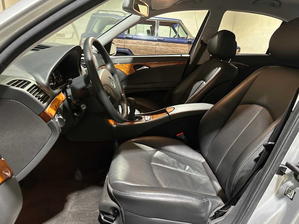 Mercedes-Benz E200 CDI Classic 122PS 2006 E-Klasse, Z-601-RT