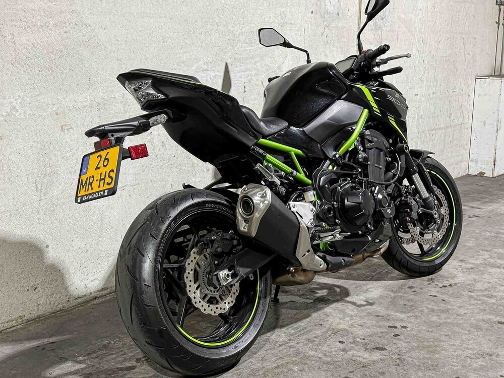 Kawasaki Z900 Tour 948cc 2022 Motorrad, 26-MR-HS