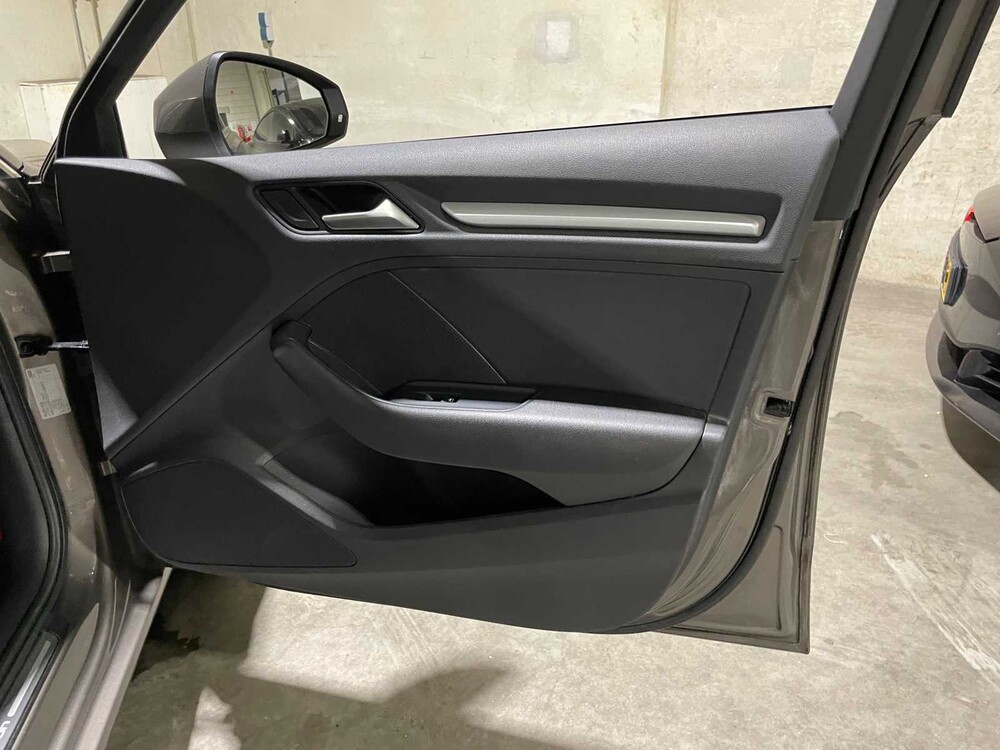 Audi A3 Sportback 1.4 TFSI Ambition Pro Line plus g-tron 110PS 2014, 7-TLL-20